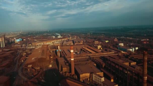 Staal Molen Metallurgische Fabriek Slechte Ecologie Rook Uit Buizen Antenne — Stockvideo