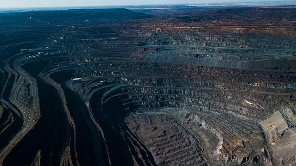 Luftaufnahme Des Eisenerzbergbaus Panorama Eines Tagebaus Zur Gewinnung Von Eisenerz — Stockfoto