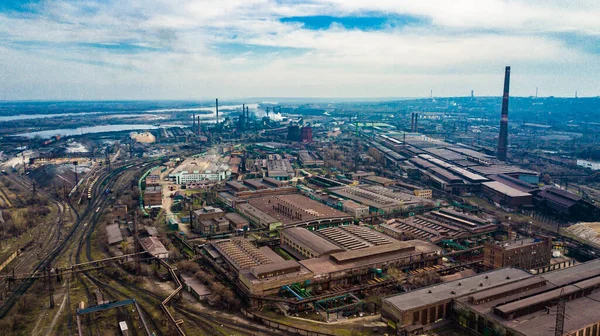 Planta Producción Metalúrgica Ciclo Completo Humo Tuberías Mala Ecología Fotografía —  Fotos de Stock