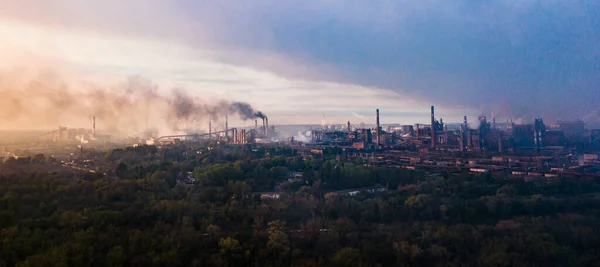 Industrie Metallurgische Fabriek Dageraad Rook Smog Emissies Slechte Ecologie Luchtfotografie — Stockfoto