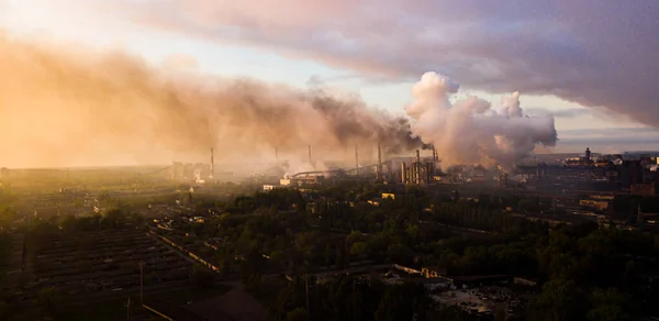 Industrie Métallurgique Usine Aube Fumée Smog Émissions Mauvaise Écologie Photographie — Photo