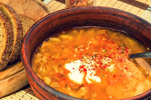 Lahana çorbası. Geleneksel Rus Mutfağı