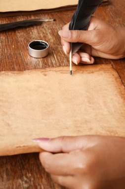 Geçiş yumuşatma ve mürekkep ile eski kağıt