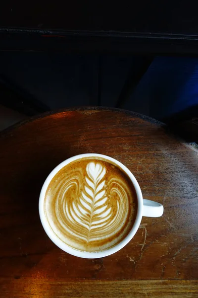 Tasse Latte Art Kaffee — Stockfoto