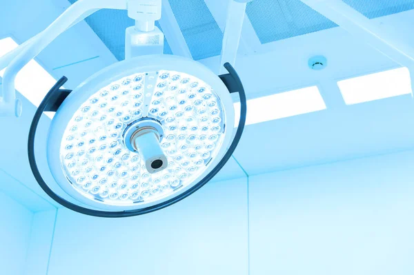 Surgical lamps in operation room — Stock Photo, Image