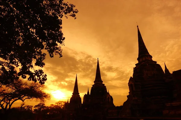 Silhouet van Wat Phra Sri Sanphet, Ayutthaya — Stockfoto