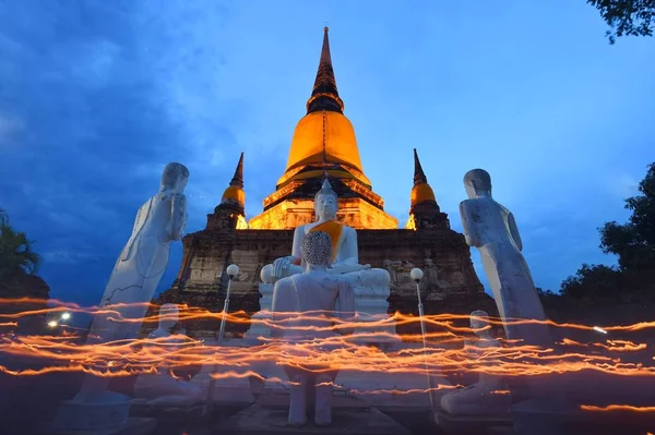 Grand bouddha à Wat Yai Chaimongkol, Ayutthaya — Photo