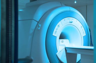 Mr'ı inceden inceye gözden geçirmek Oda 