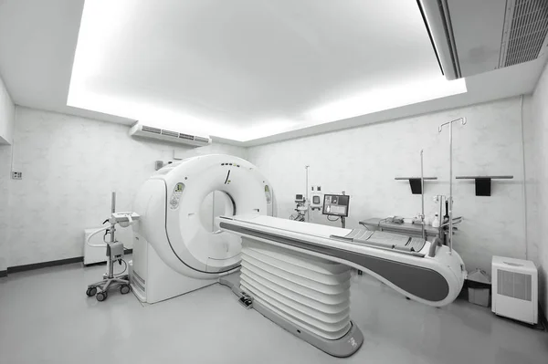 MRI scanner room — Stock Photo, Image