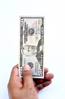 banknot yandan yakın çekim 