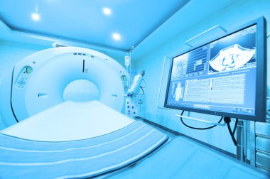 Mr'ı inceden inceye gözden geçirmek Oda aydınlatma sanat ile almak ve filtre mavi