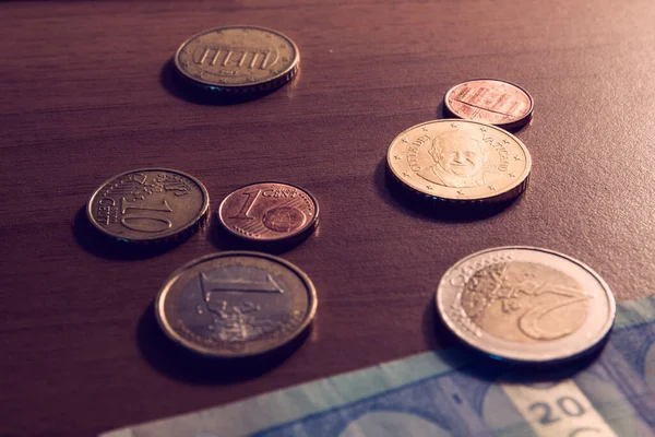 Eurobankbiljetten Munten Geldachtergrond — Stockfoto