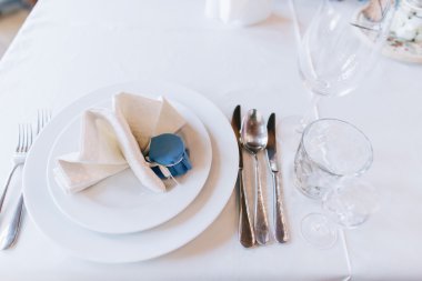 Restoranda servis masası  