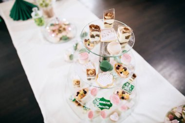 düğün kutlama masada açık büfe