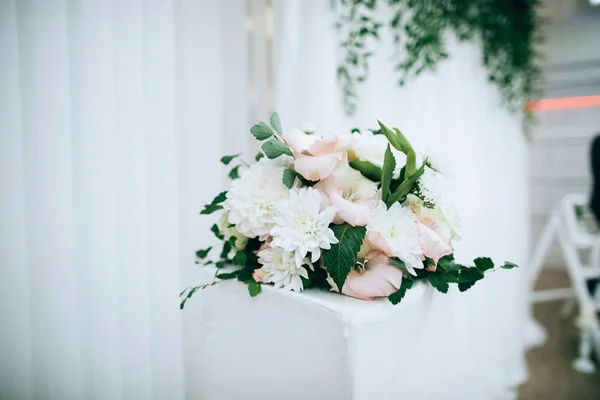 Prachtige Bruiloft Bloemen Decoratie — Stockfoto