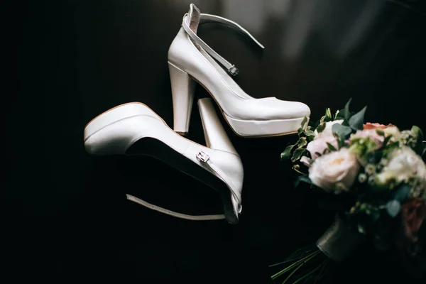 Свадебная Обувь Невесты Вид Сверху — стоковое фото