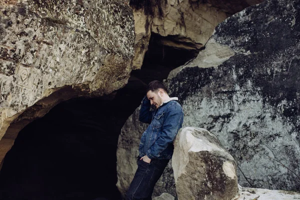 Young Lonely Hipster Man Sitting Rock — Stock Photo, Image