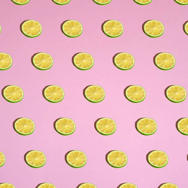 Шаблон Лайма Цитрусовые Ломтики Розовом Фоне Креативный Дизайн Бесшовной Текстуры — стоковое фото