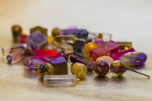 Cristales hechos de resina epoxi de cerca — Foto de Stock
