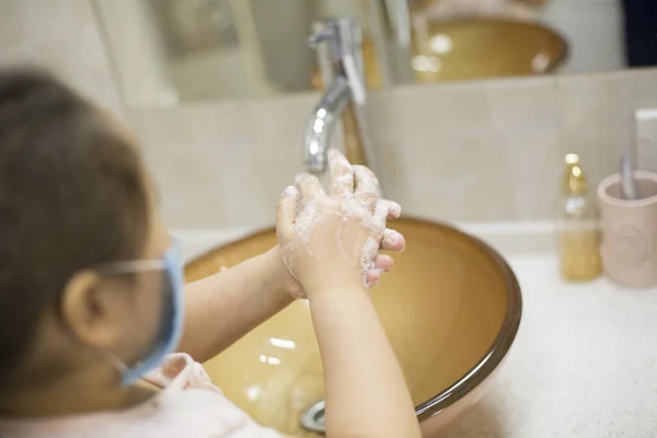 Pretty Little Asian Kazakh Girl Mask Washing Her Hands Person — Stock Photo, Image