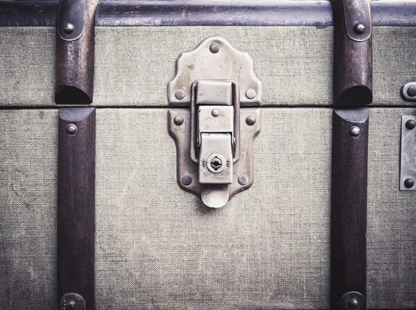 Чемодан для багажа Lock Vintage Travel object — стоковое фото