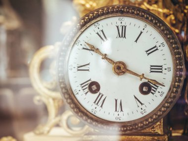 Viktorya dönemi eski saat yüzünü Roma rakamları antika koleksiyonu ile