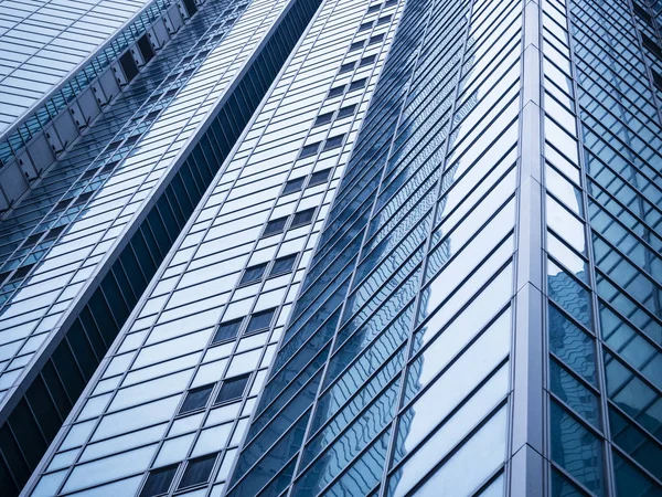 Detalhes da arquitetura Fachada de vidro Edifício moderno exterior — Fotografia de Stock