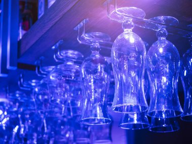 Kokteyl cam Bar raf parti gece hayatı İç olay 