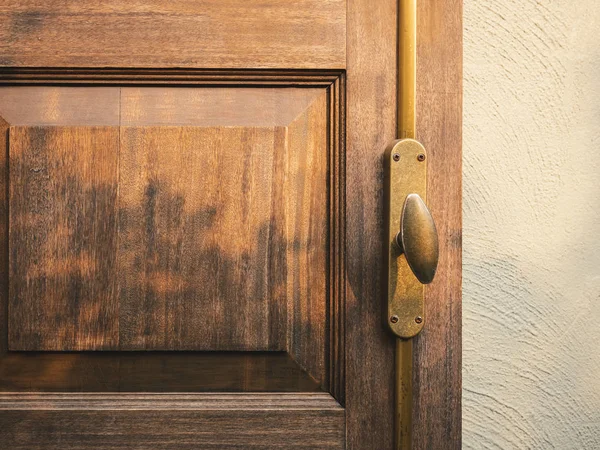 Holz Türgriff Schatten Schatten Beleuchtung Architektur Details — Stockfoto