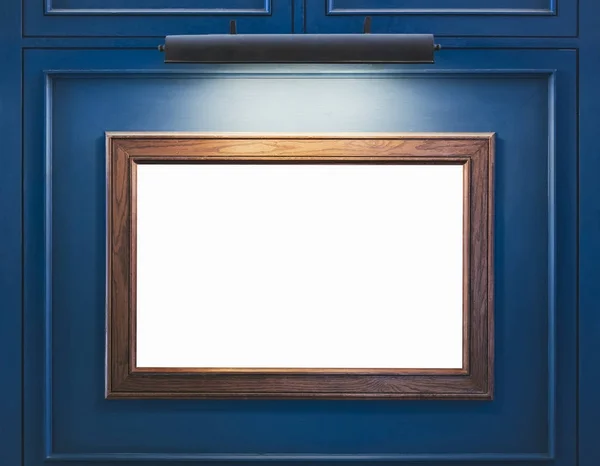 Makiety Puste Rama Drewniana Niebieską Ścianą Plamka Światła Dekoracji Wnętrz — Zdjęcie stockowe
