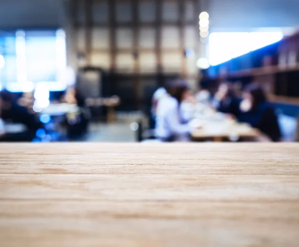 Tafelblad Met Vervaging Mensen Bar Restaurant Café Interieur Achtergrond — Stockfoto