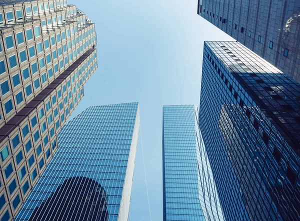 Architektur Perspektive Gebäude Wolkenkratzer Geschäft Hintergrund — Stockfoto