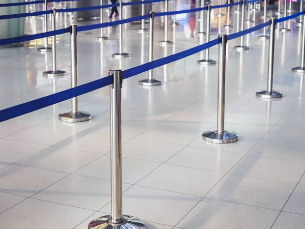 Check Contador Aeropuerto Waiting Lane Vacía Cola Sin Turista Travel — Foto de Stock