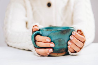 sıcak kahve ile kadın