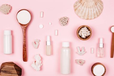 Farklı türde kolajen. Toz, kapsül, tablet ve sıvı.