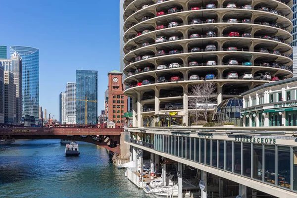 Chicago Usa April 2018 Marina City Unieke Ronde Parkeerdek Diverse — Stockfoto