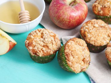 Elma muffins bal ile ev yapımı