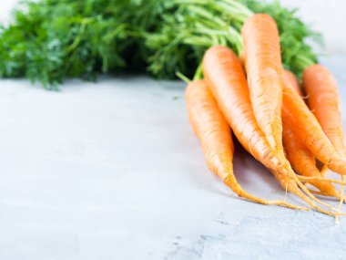 Padok havuç ile parlak arka plan