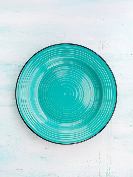 파스텔 컬러 세라믹 접시 접시 평면도 배경 — 스톡 사진