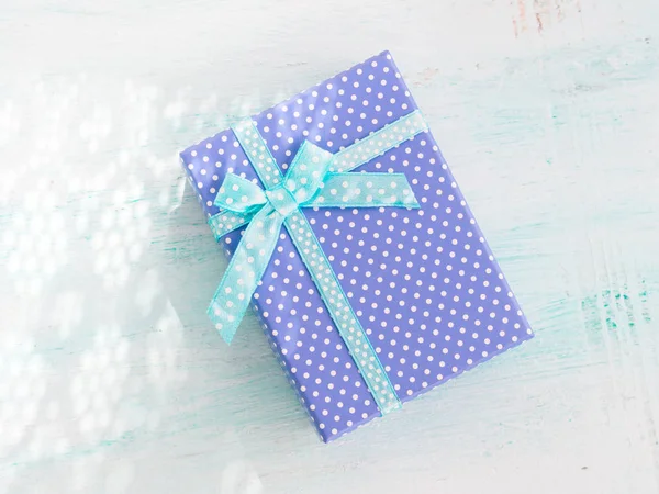 Blue gift box with ribbon pastel background. Fathers day — Stock Photo, Image