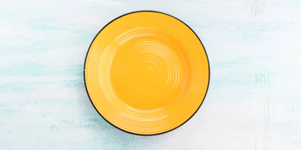 Pasztell színű kerámia tányér étel felülnézet háttér — Stock Fotó