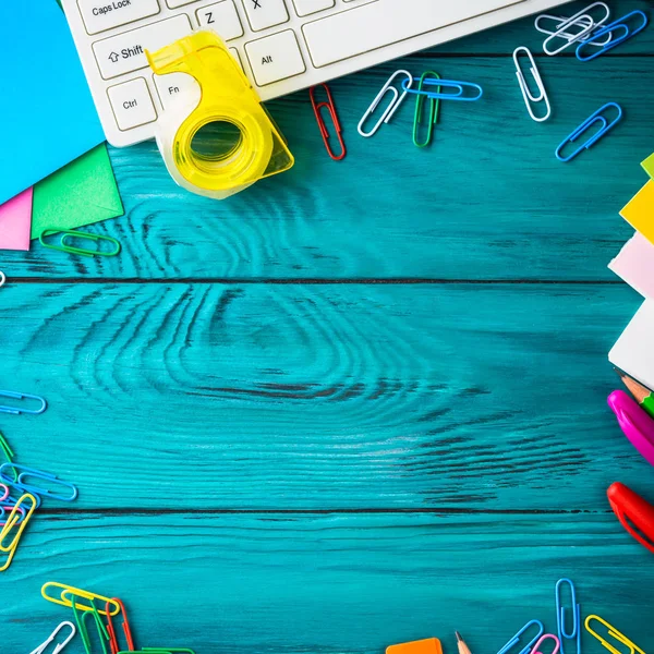 İleti örneği renkli okul işyeri çerçeve