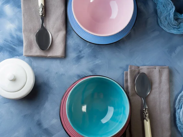 Vajilla para el desayuno o el almuerzo en azul — Foto de Stock