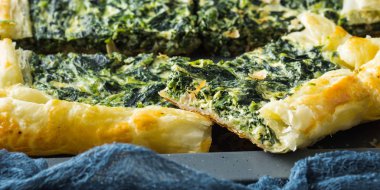 Krem peynir ile ıspanak kokulu kiş