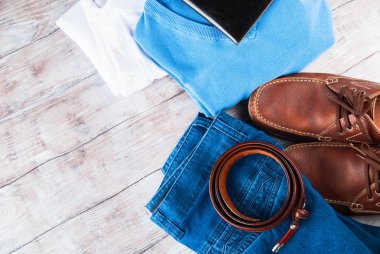 Yaşam tarzı ayakkabı düz yatıyordu giyim mans