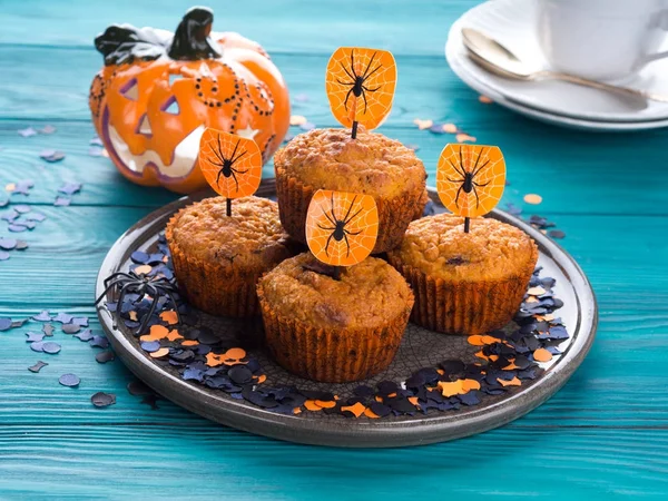 Kabak kekler Cadılar Bayramı çocuklar için parti