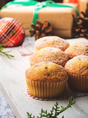 Noel krema şeker ile muffins pişirme