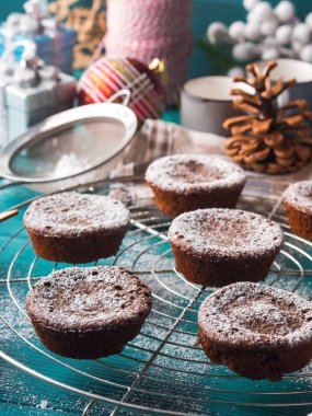 Krema şeker ile çikolata kış muffins