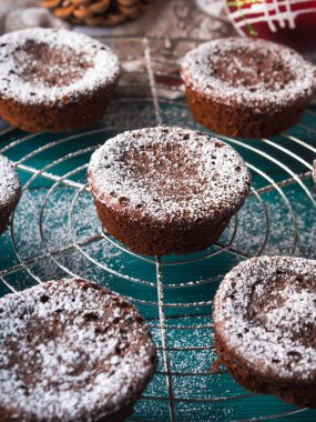 Krema şeker ile çikolata kış muffins