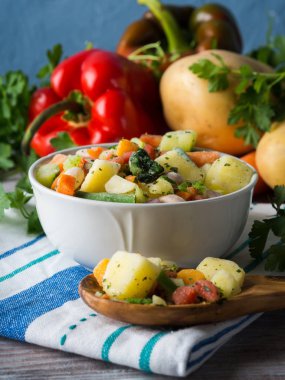 Dondurulmuş sebzeler hızlı yemek için hazırlanan